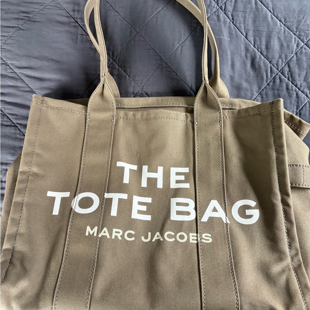 Marc Jacobs The Tote Bag Olive Green Canvas Tote with White Logo